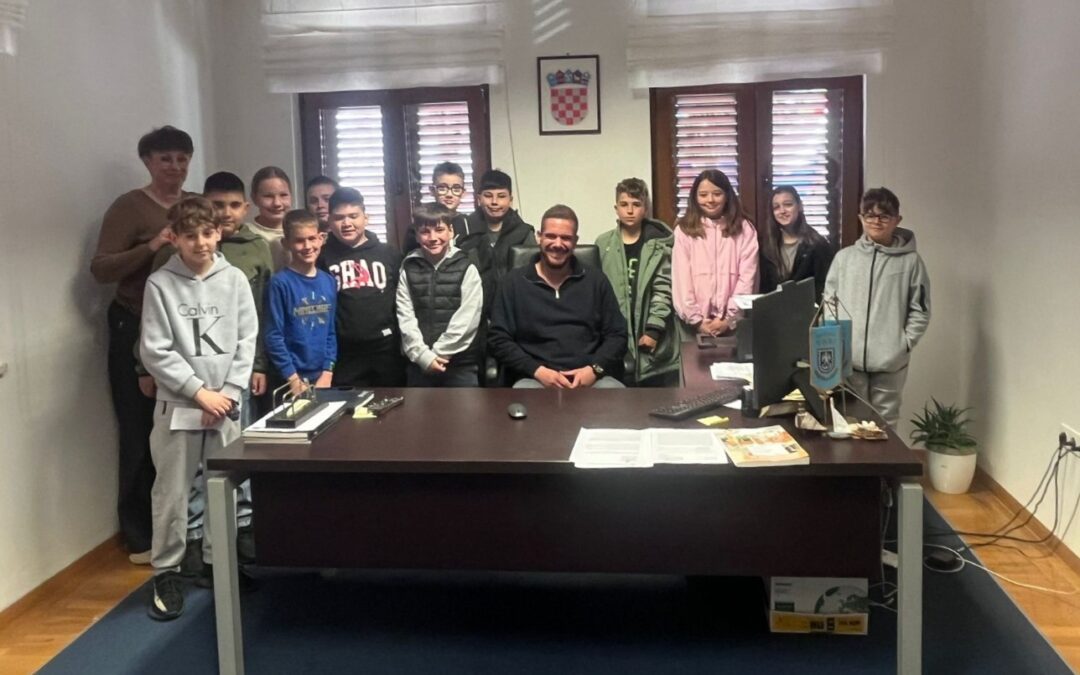 Četvrtaši u gostima kod načelnika